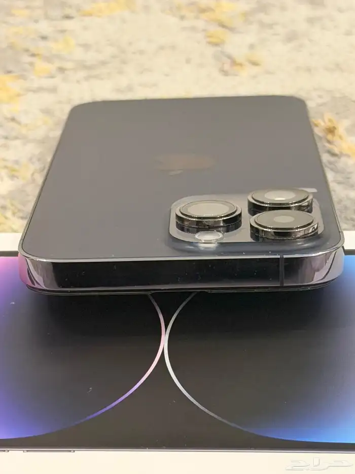 ايفون 14 برو ماكس نظيف جدا  ذاكرته 256 0