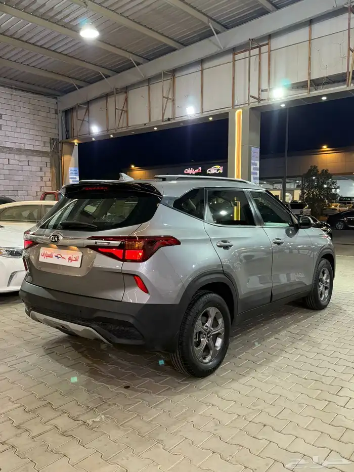 تم البيع  . 6