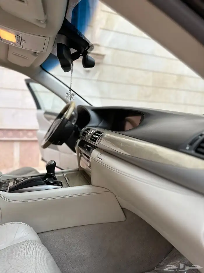 لكزس سعودي L460 لارج موديل 2013 نظيف جدا 30