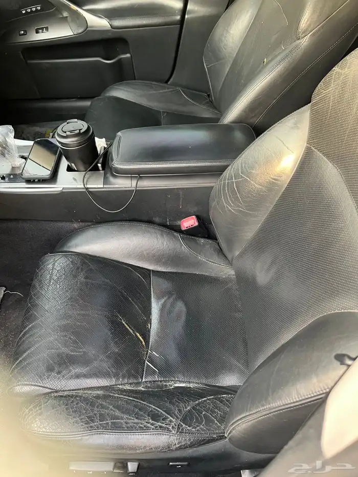 لكزس IS300 موديل 2008 للبيع 4