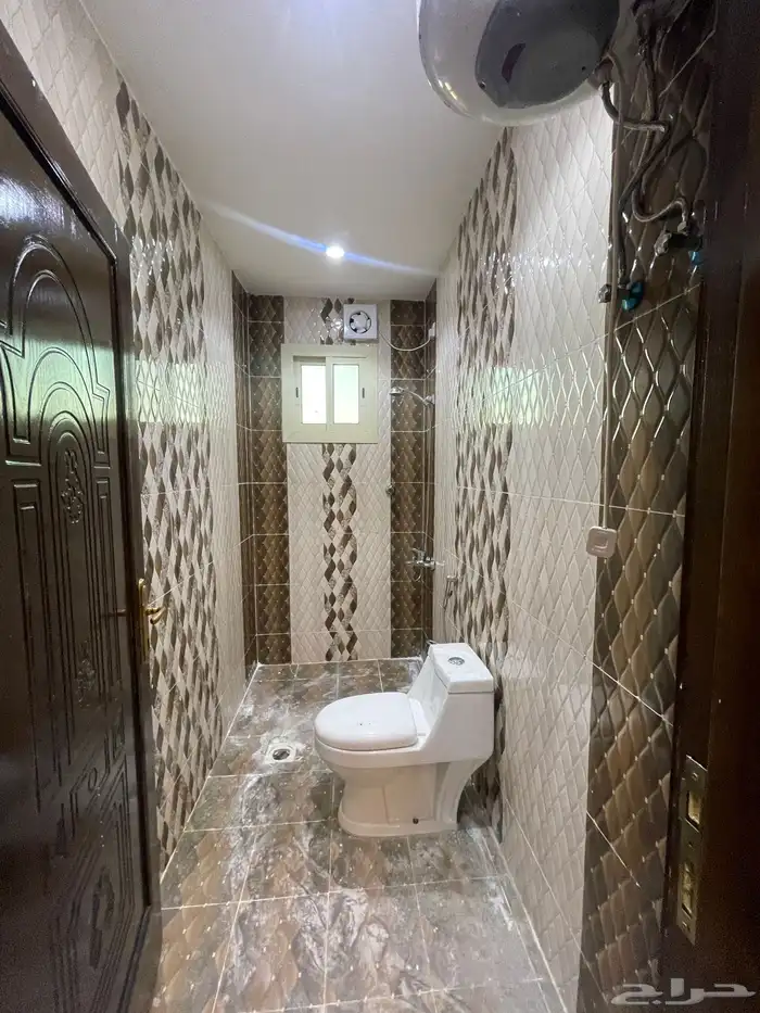 شقه دور ثاني 5 غرف وصاله للايجار حي الشفا مطلوب 2300 ريال 1