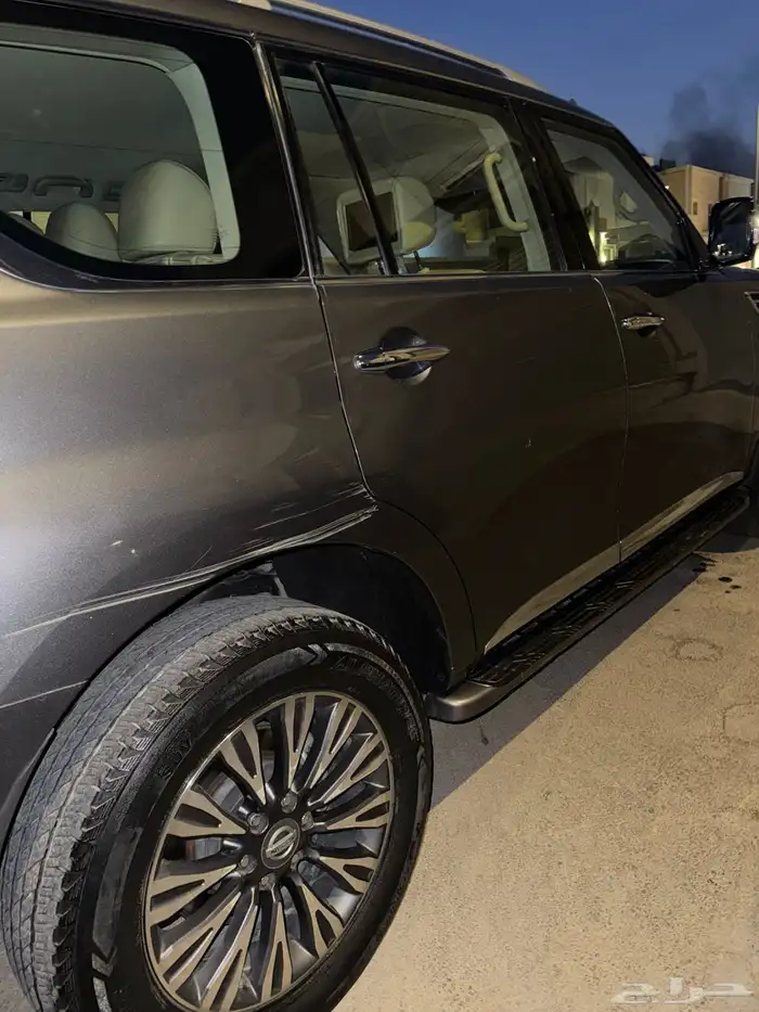 جيب نيسان باترول 2017 10