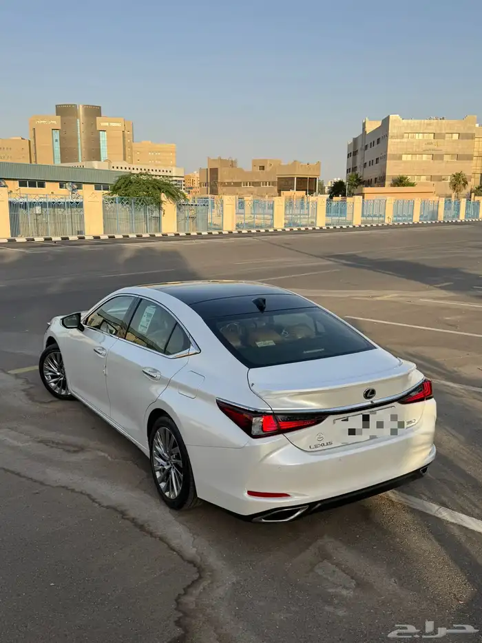 لكزس ES350 CC بريمي 2024 4