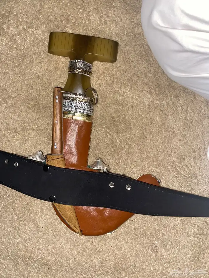 خنجر جنبيه حك زراف مشروطه للبيع 4