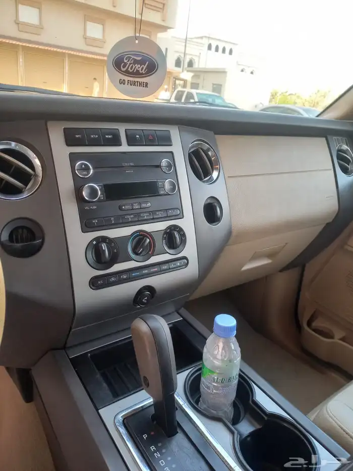 فورد اكسبديشن نظيف للبيع 6