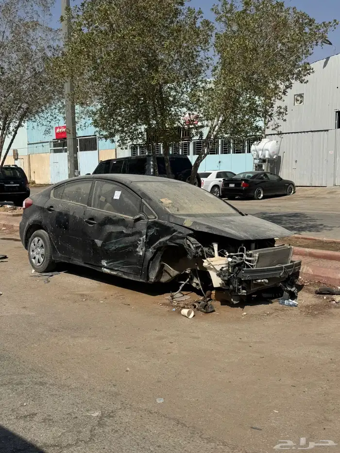 سيراتو 2015 اسود تشليح 0