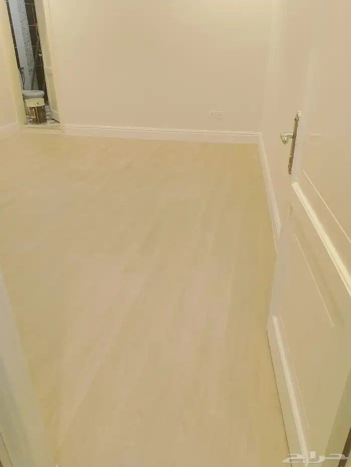 باركيه SPC مقاوم للماء عليه ضمان 10سنوات 2