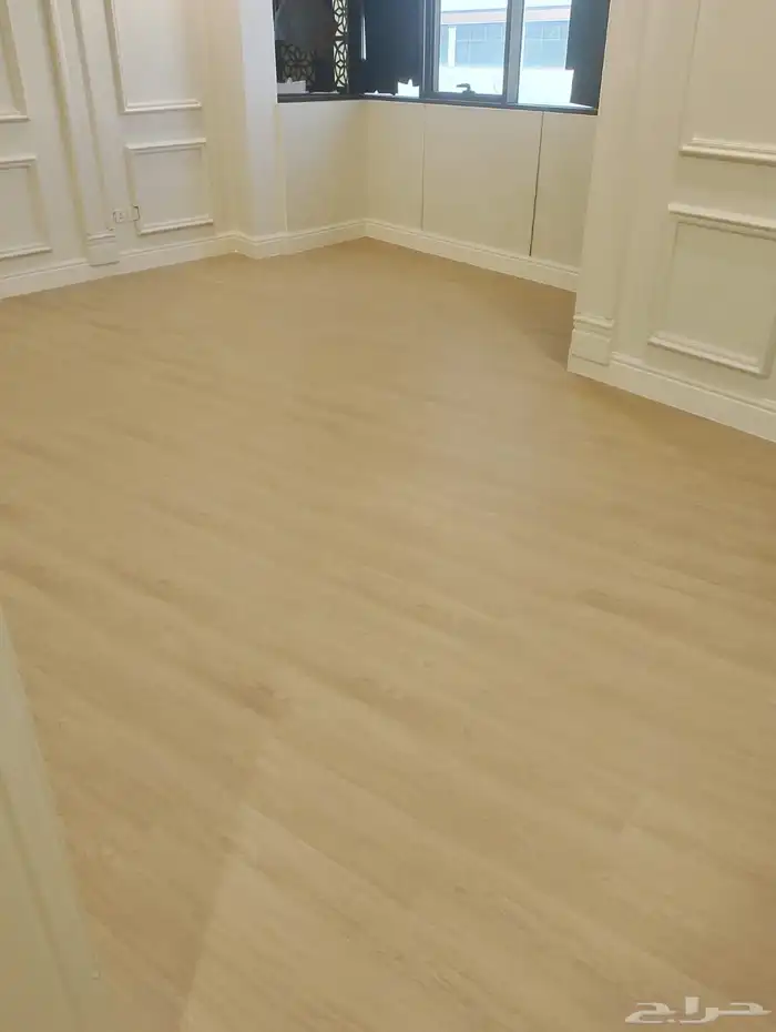 باركيه SPC مقاوم للماء عليه ضمان 10سنوات 4