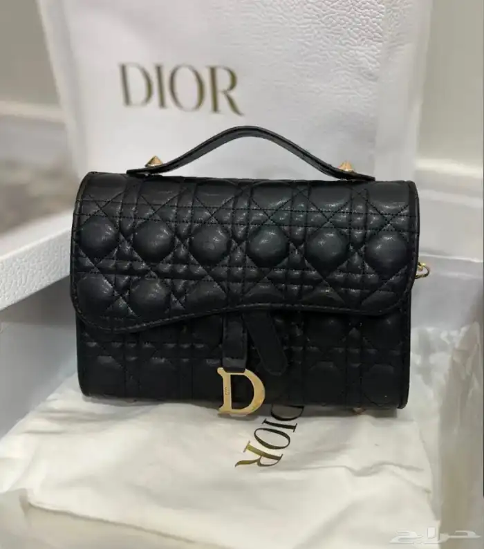 شنطة أنيقة بجودة ممتازة وسعر معقول   تصميم مستوحى من Dior 1