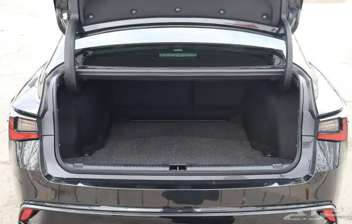 لكزس سبورت ls500 -2023- بسعر خيالي 10