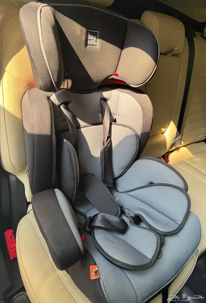 للبيع مقعد سيارة للاطفال 2