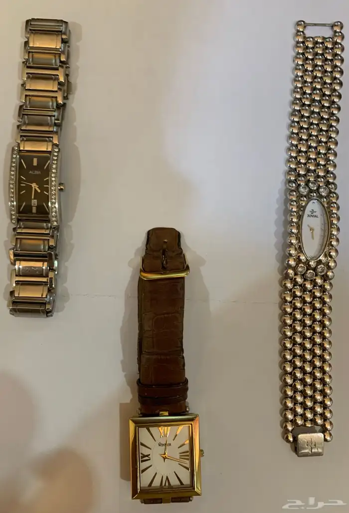 ساعة رجالية وساعتان نسائية أصلي 0