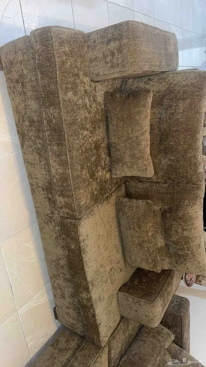 كنب نظيف للبيع خمس قطع 2