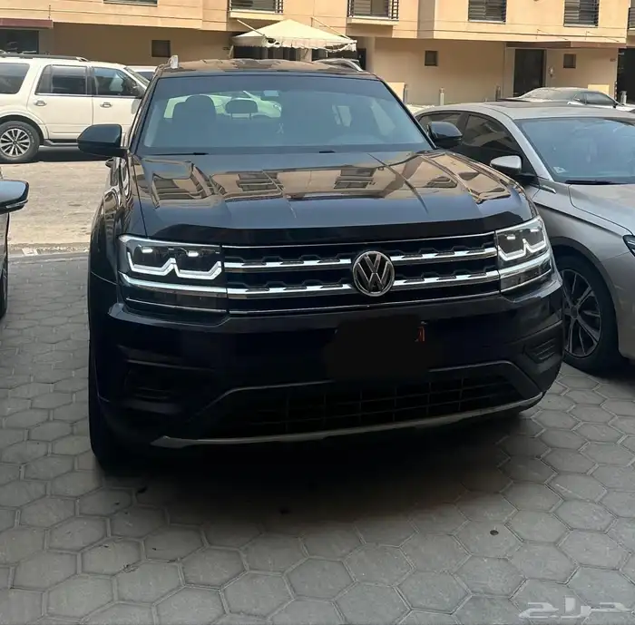 فولكس واجن تيرامونت 2019 لوحة اماراتية على السوم 4