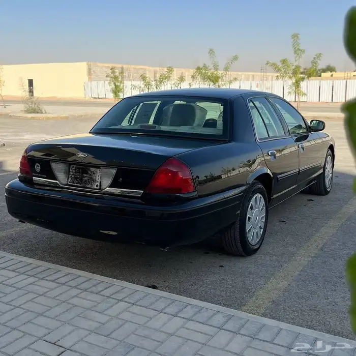 فورد بوليسي 2011 مخزن ماشي 78 الف فقط (تم البيع) 16