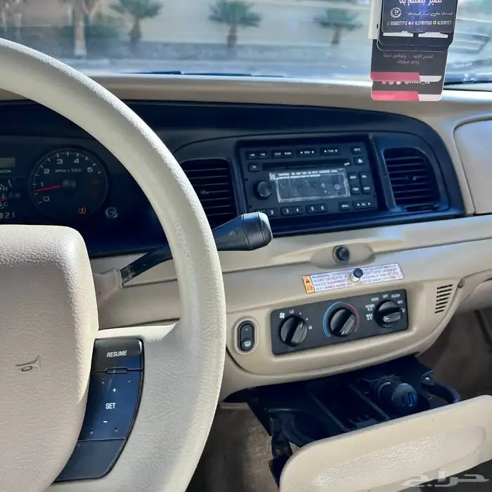 فورد بوليسي 2011 مخزن ماشي 78 الف فقط (تم البيع) 44