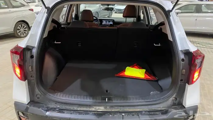 كيا سيلتوس 2025 ( استاندر مطور ) ( بنزين ) 1.5L 14