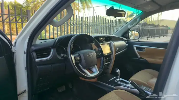 فورتشنر 2019 VX 12