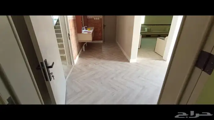 باركيه SPC مقاوم للماء عليه ضمان 10سنوات 30