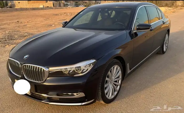 بي ام دبليو 730 9