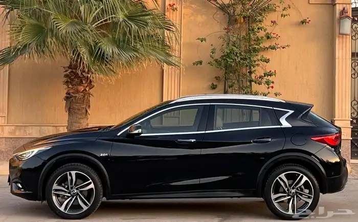 إنفنيتي QX30 فل 2018 سعودي 3