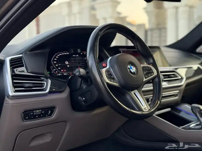 BMW X6 M COMPETITION 9