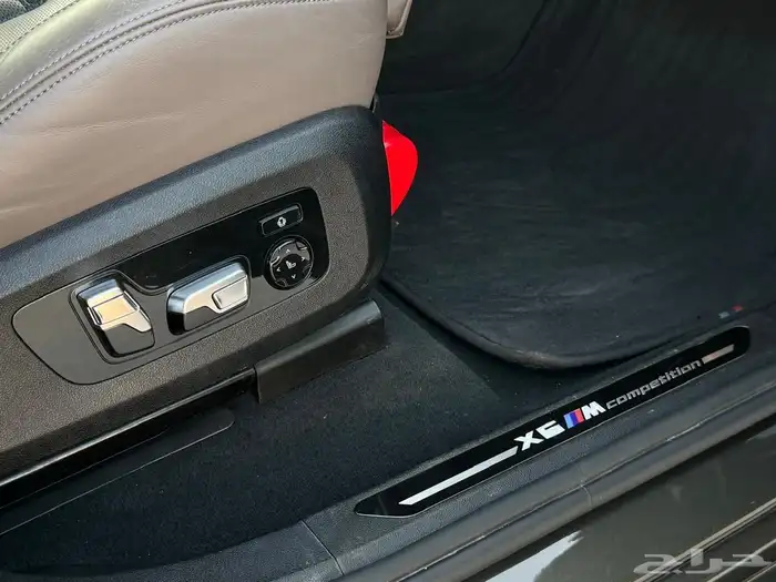 BMW X6 M COMPETITION 13