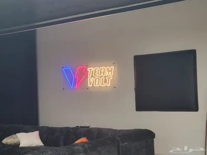 حروف بارزه وكلادنح لوحات محلات تجاريه 1