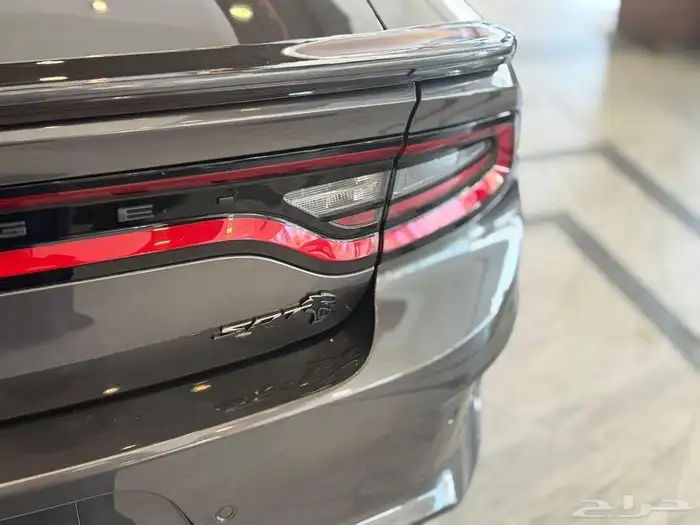 تشارجر هيلكات رد اي وايد بدي 2023 وارد بترومين 11