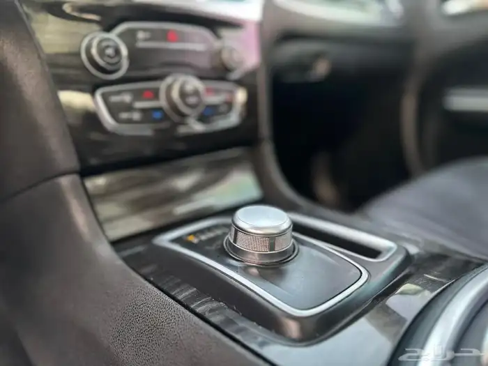 كرايزلر C300 2015 ( بحالة ممتازة V6 ) 27