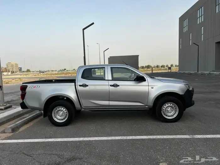 ايسوزو ديماكس 2023 بحاله الوكاله - المالك اول 8