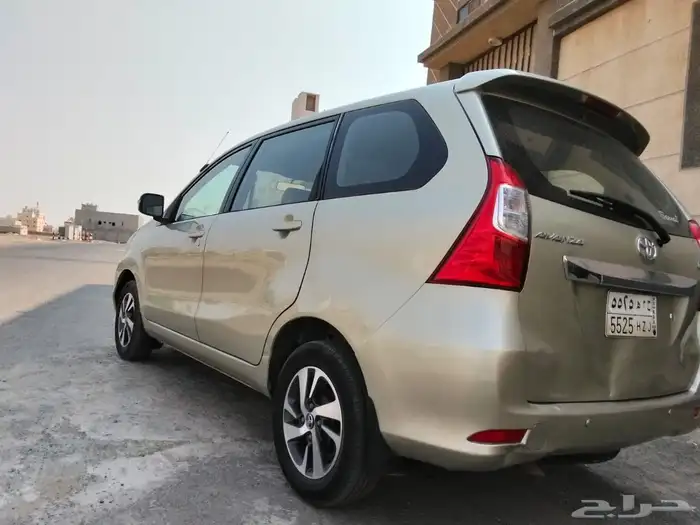 افانز للبيع 16