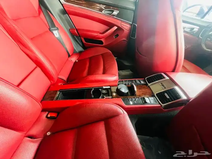 بورش بانيميرا 2014 13