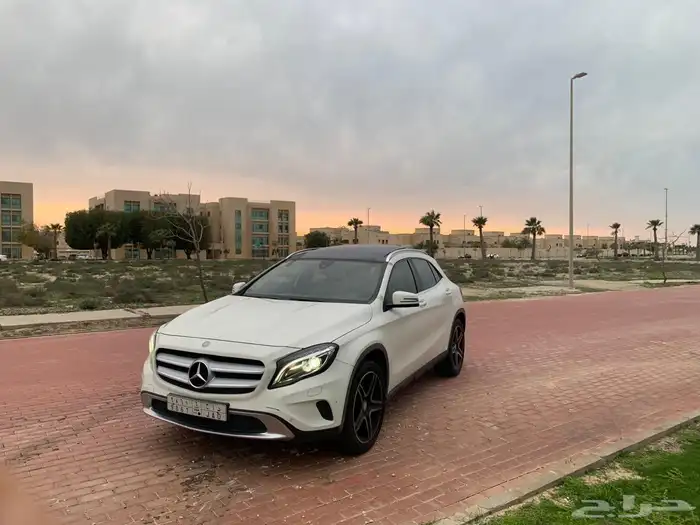 مرسيدس GLA 250 2017 نظيف 7