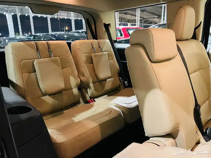 فورد فلكس 2015 SEL ( بحالة ممتازة ) 10