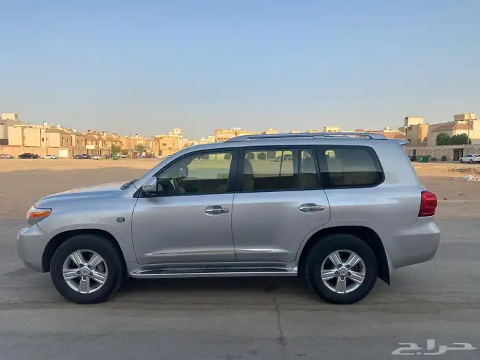 تايوتا لاندكروزر 2015 ممشى قليل 14