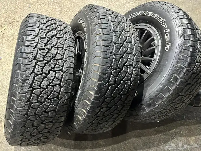 كفرات ربع حجري بي اف مع جنوط ميثود مقاس 17 14