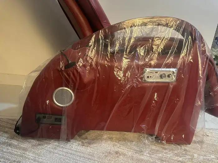 كرسي مساج فاخر جديد استخدام مره لتجربه فقط بقراطيسه 2