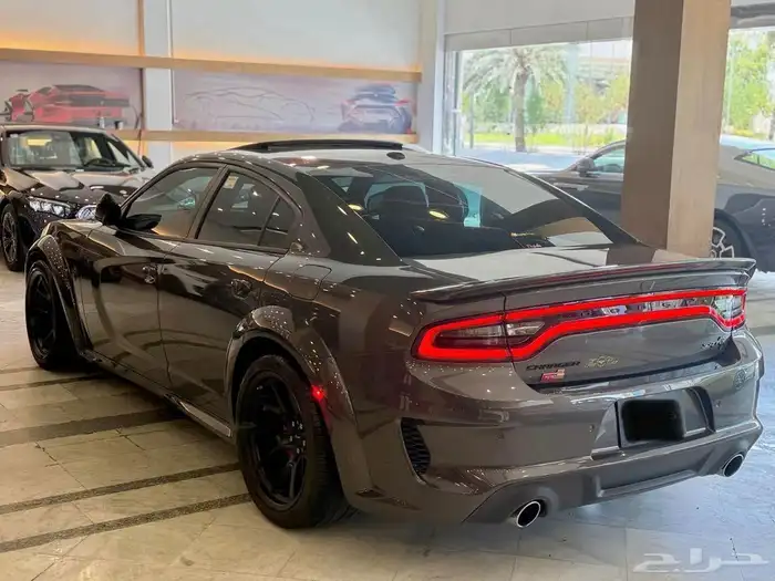 تشارجر هيلكات رد اي وايد بدي 2023 وارد بترومين 4