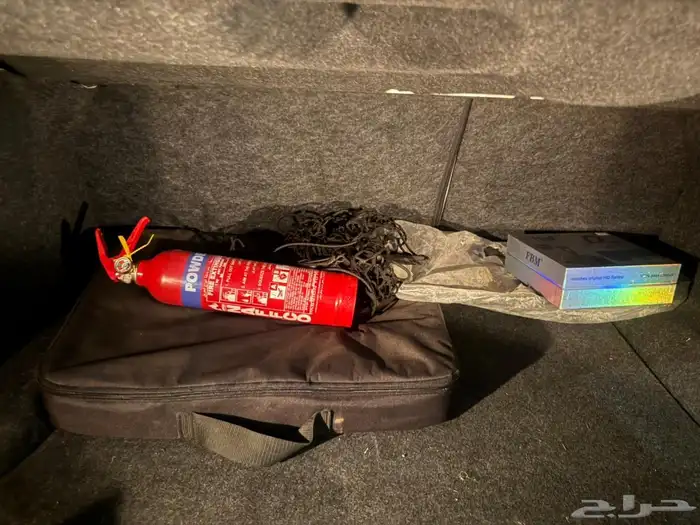 كرايزلر 2016 نظيفة ثاني مالك من الوكالة 8