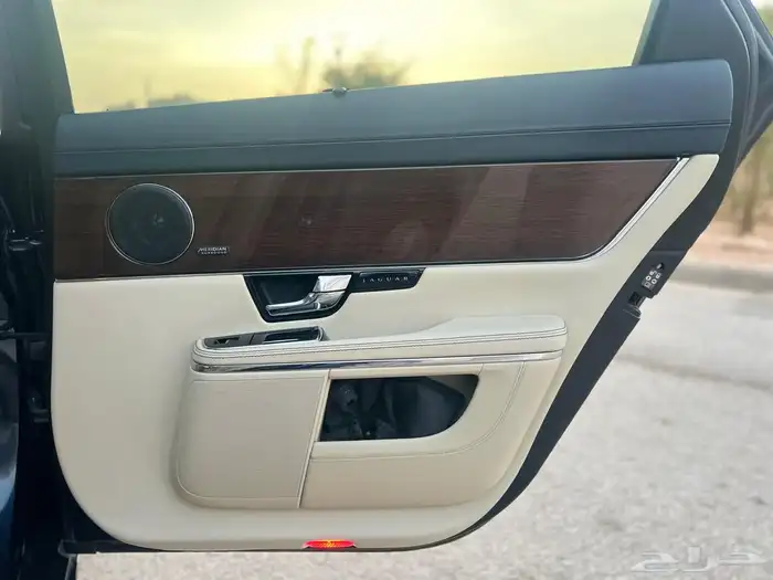 جاكور XJ-L منوة المستخدم 13