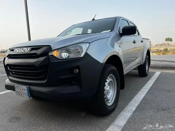 ايسوزو ديماكس 2023 بحاله الوكاله - المالك اول 3