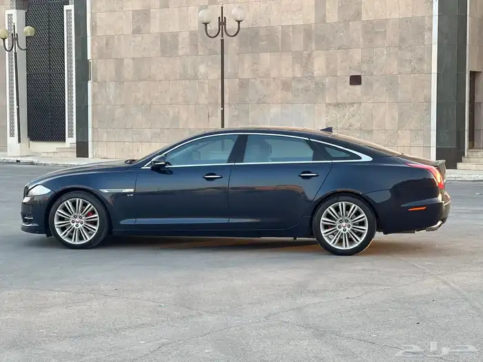 جاكور XJ-L منوة المستخدم 1