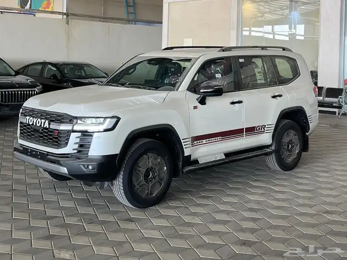 لاندكروزر 2025 GR بريمي شد بلد 2