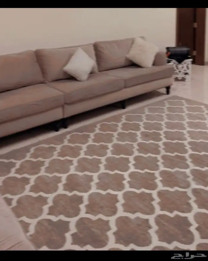 كنب حرف L وسجادة 1