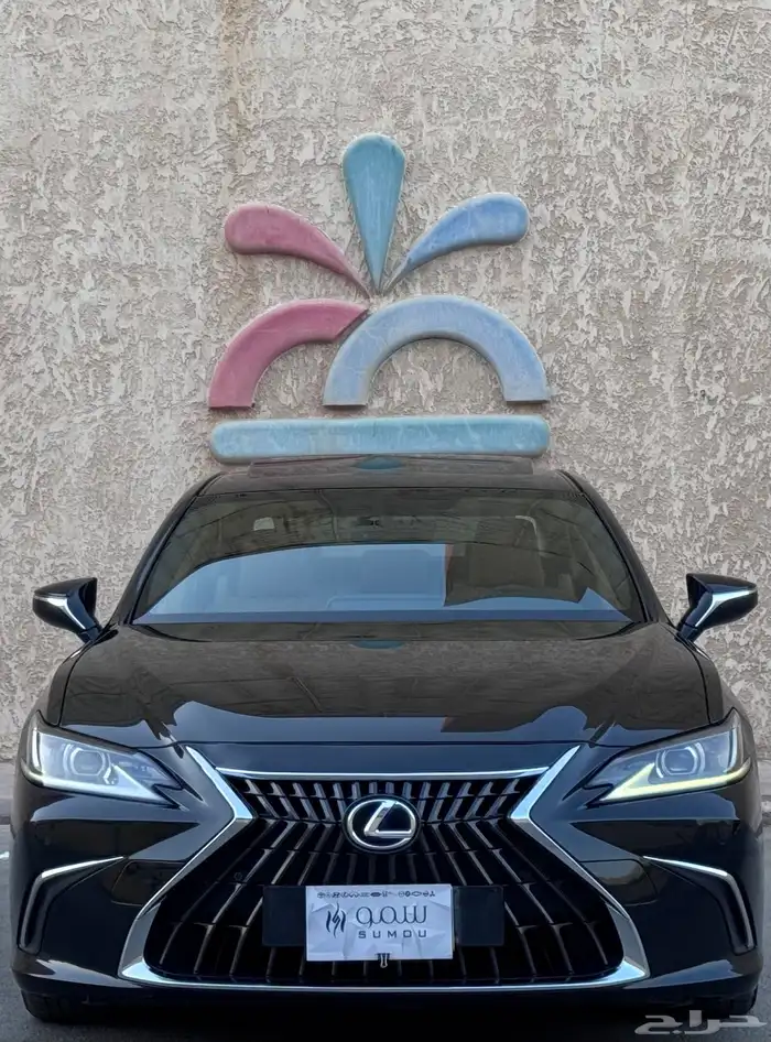 لكزس ES300 H 2022 بحالة ممتازة 0