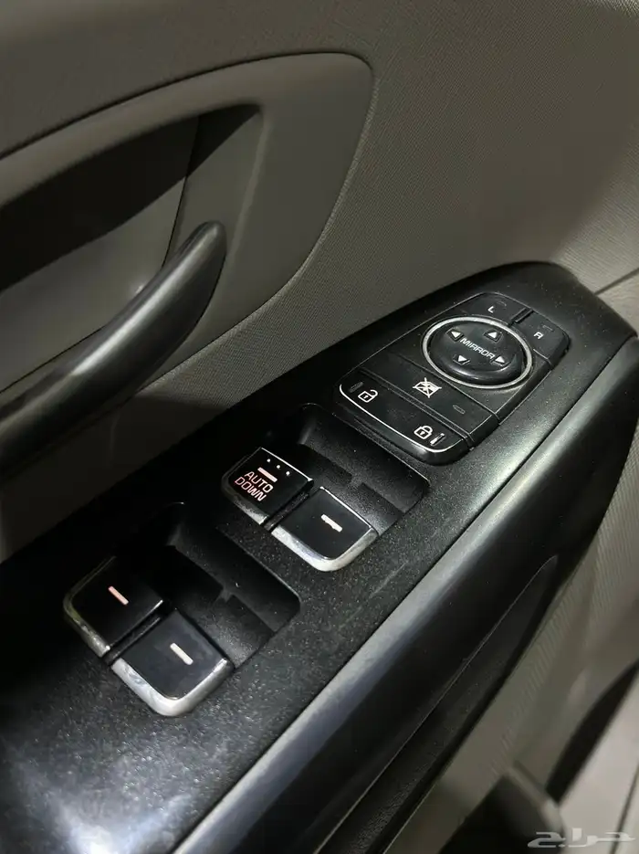 كيا كرنفال 2016 عائليه ثلاث صفوف 17