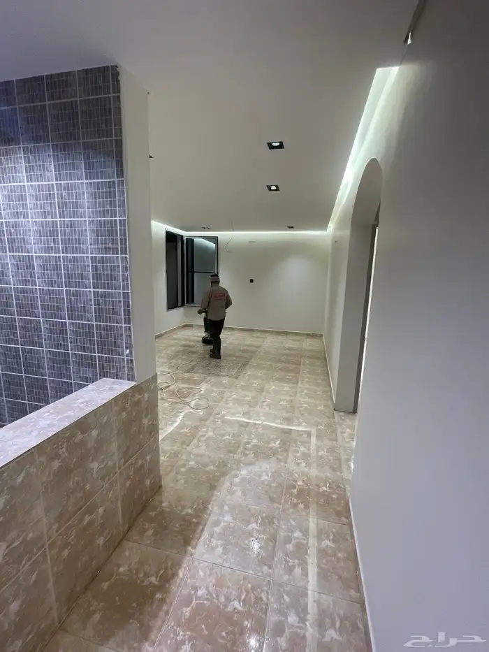 للبيع فله مجدده دورين مفصوله حي النهضة 23