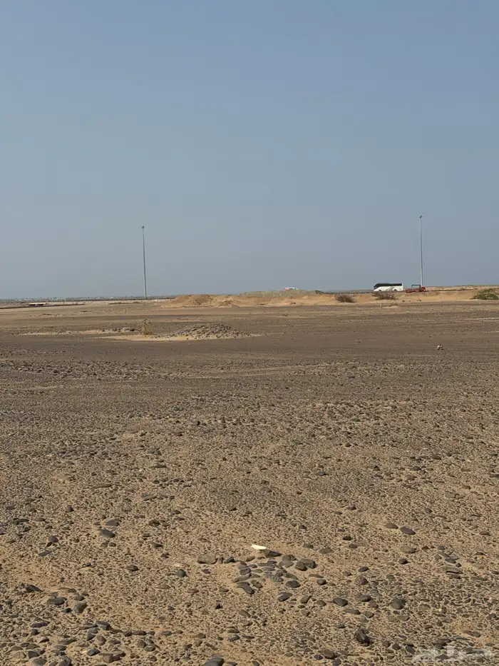 قطعة مميزة في مخطط الهجرة ب شارع 25 ظهيرة 52 المسفلت 1