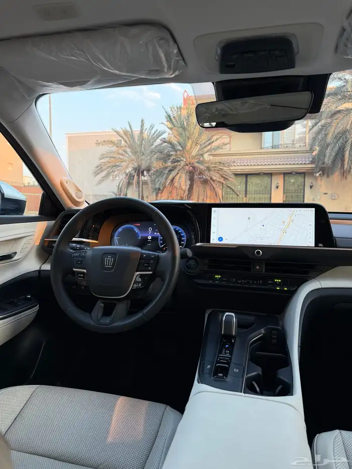 تويوتا كراون ماجستا 2023 46